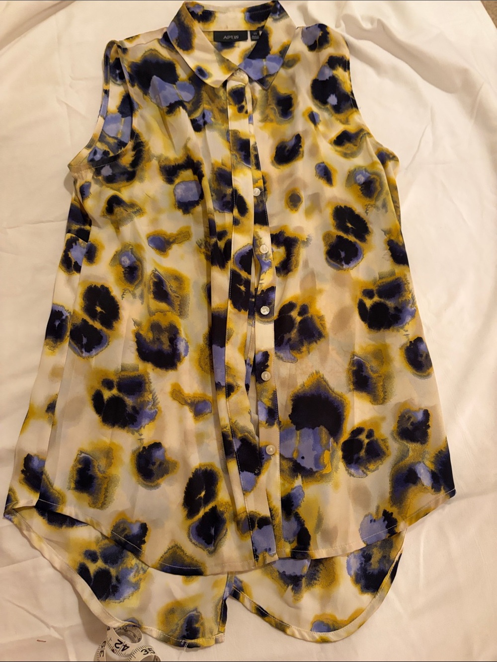 Apt. 9 Sleeveless Button-Front sleeveless  in Yellow, Blue & Black Floral Print